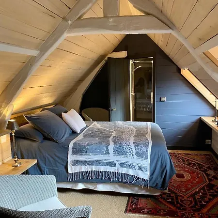 Cote Baie Bed & Breakfast