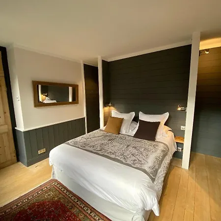 Cote Baie Bed & Breakfast *