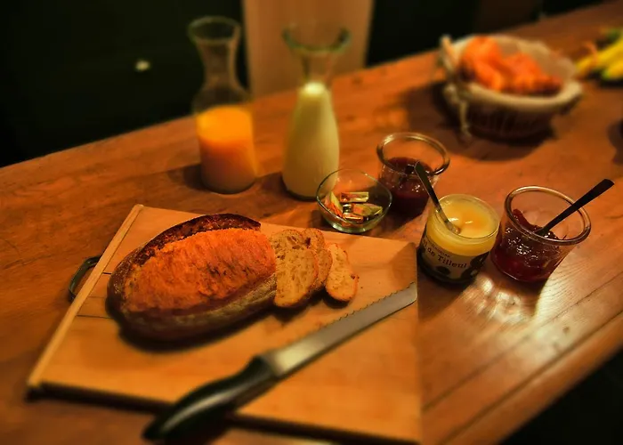 Couette-café Côté Baie 3*